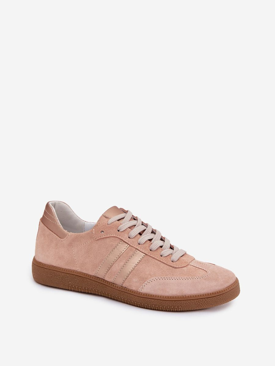 Stylish women’s sneakers, made of natural suede